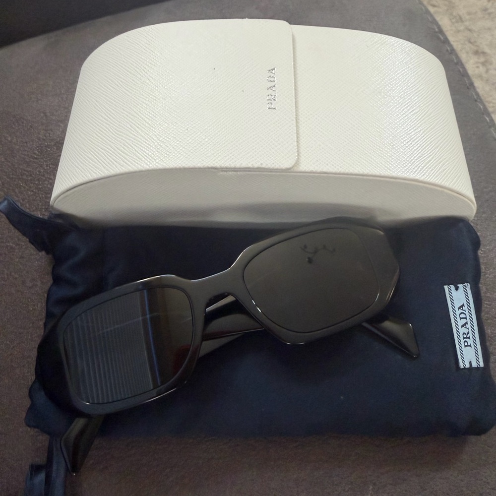 Prada Black Geometric Frame Sunglasses - Picture 2 of 3